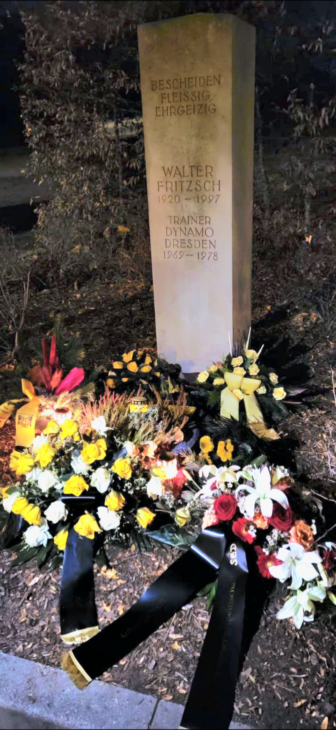 Du betrachtest gerade Ein würdiges Gedenken