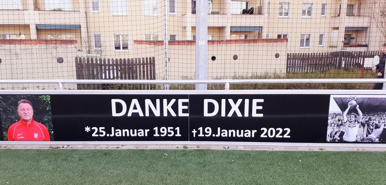 Du betrachtest gerade Eine Legende wird 75